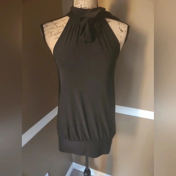 Gorgeous Black INC Halter Top With Tie And Neck Buttons Med - Picture 4 of 10